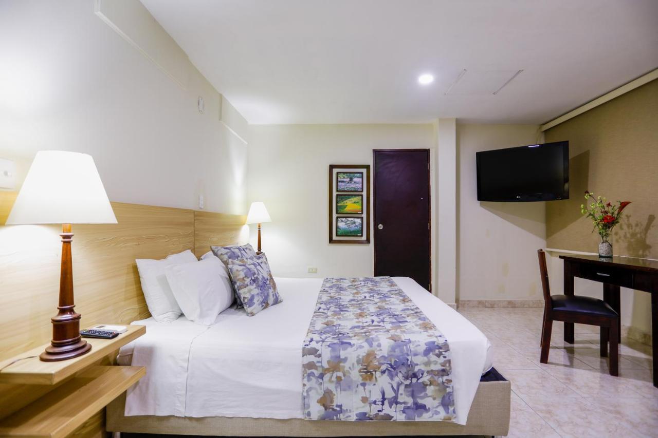 Hotel San Carlos Barrancabermeja Εξωτερικό φωτογραφία