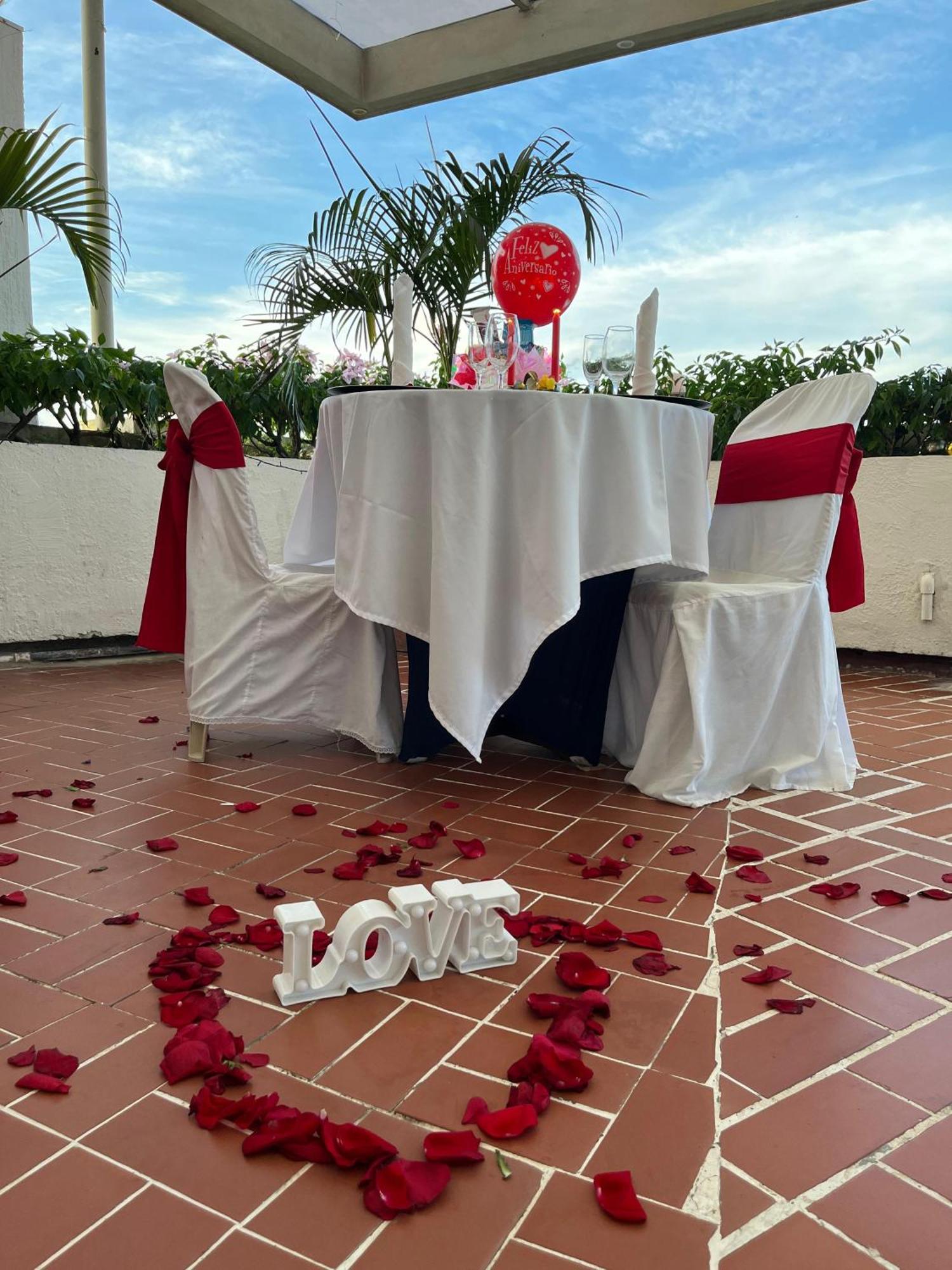 Hotel San Carlos Barrancabermeja Εξωτερικό φωτογραφία