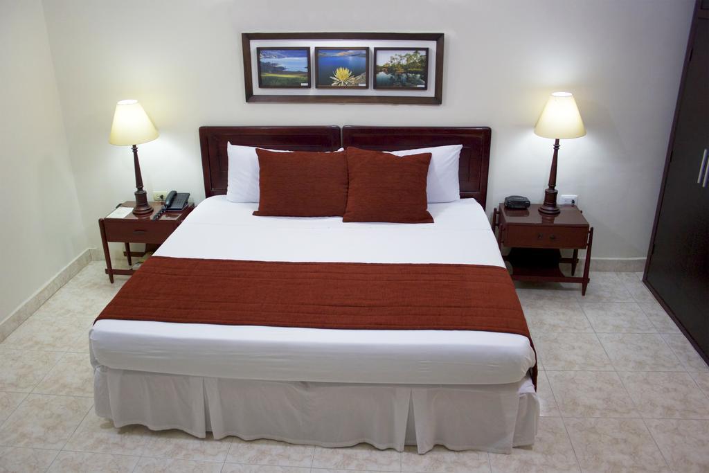 Hotel San Carlos Barrancabermeja Δωμάτιο φωτογραφία