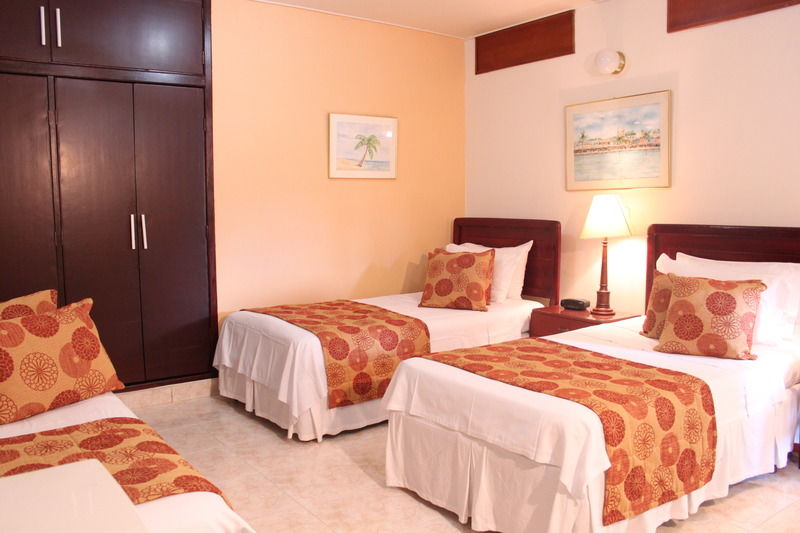 Hotel San Carlos Barrancabermeja Εξωτερικό φωτογραφία