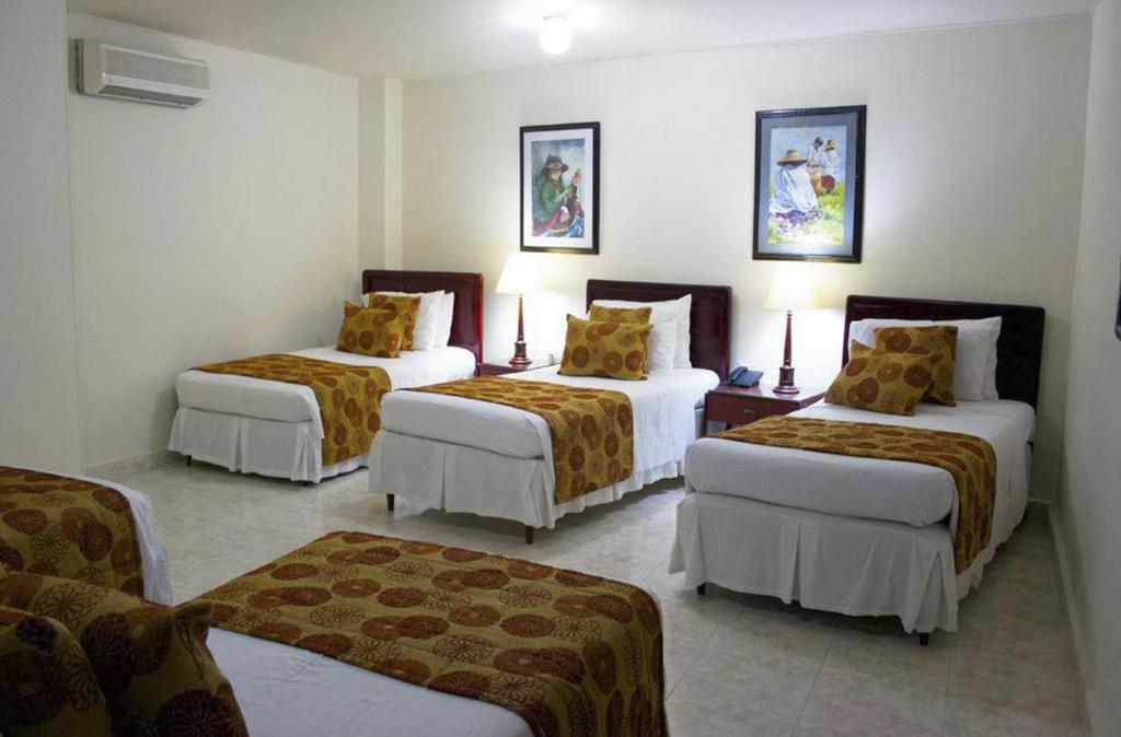 Hotel San Carlos Barrancabermeja Εξωτερικό φωτογραφία